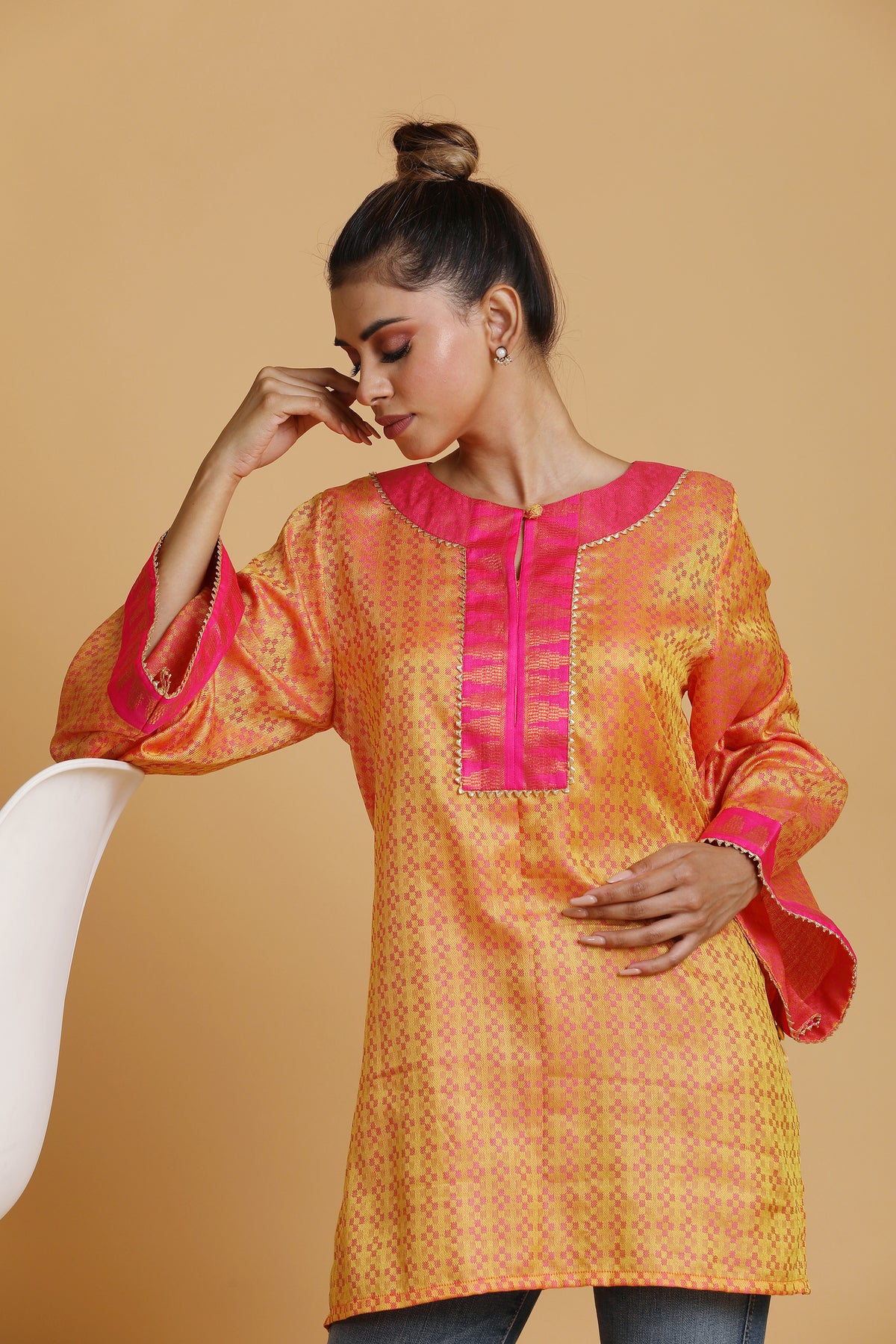 Short bell sleeve kurta