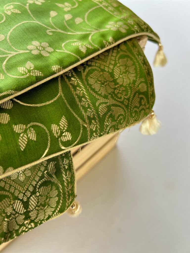 Brocade Cushion Cover