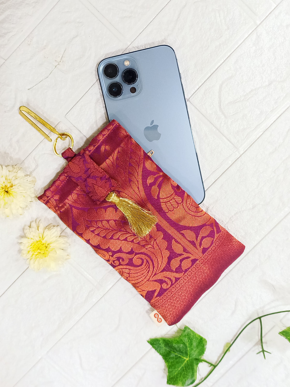 Maroon brocade mobile pouch