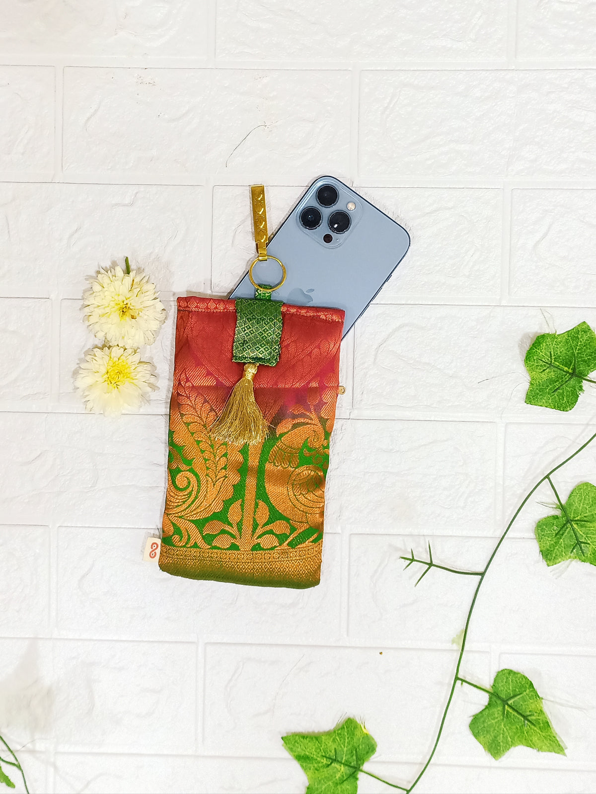 Green brocade mobile pouch