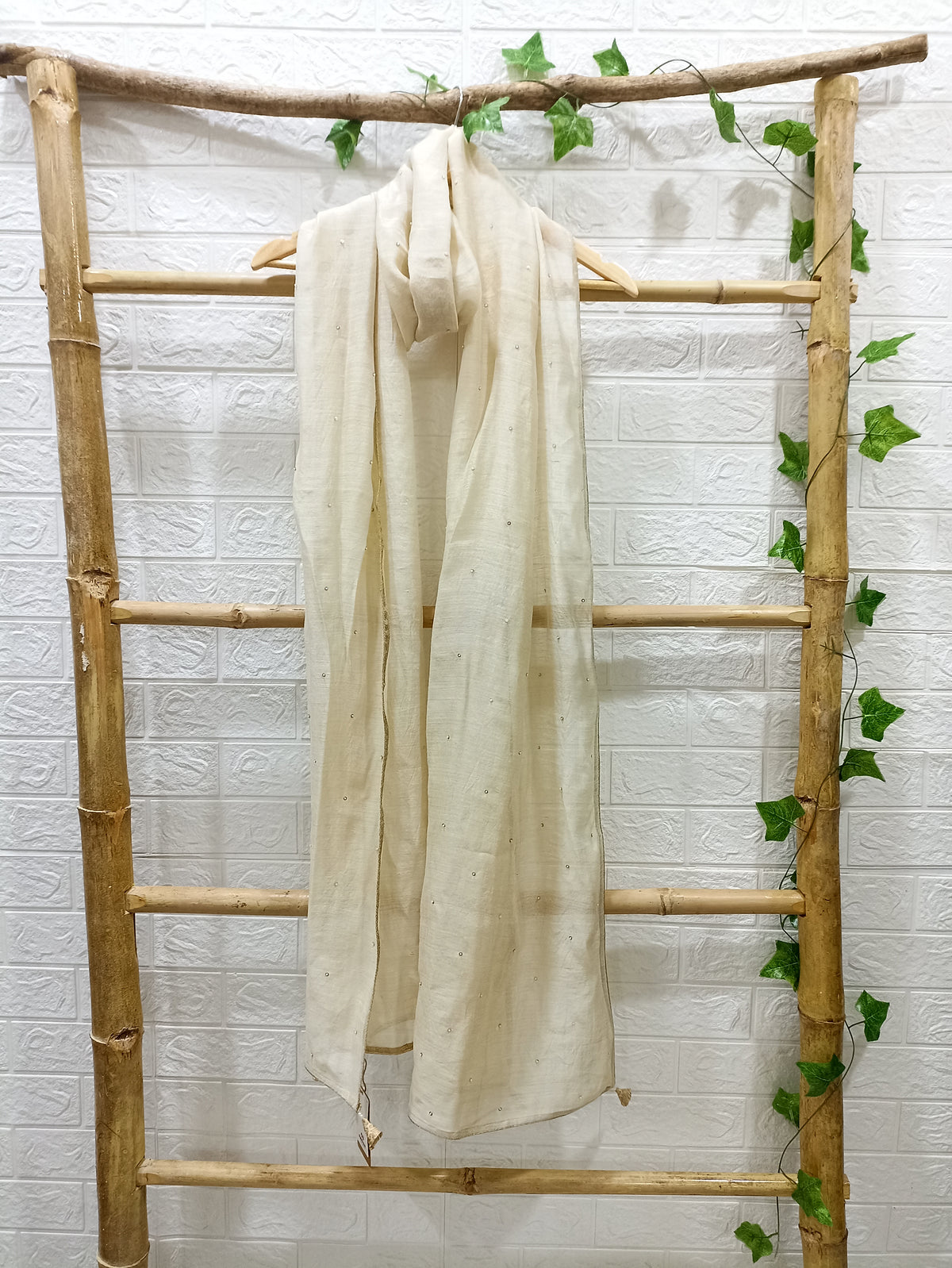 Beige embroidered scarf