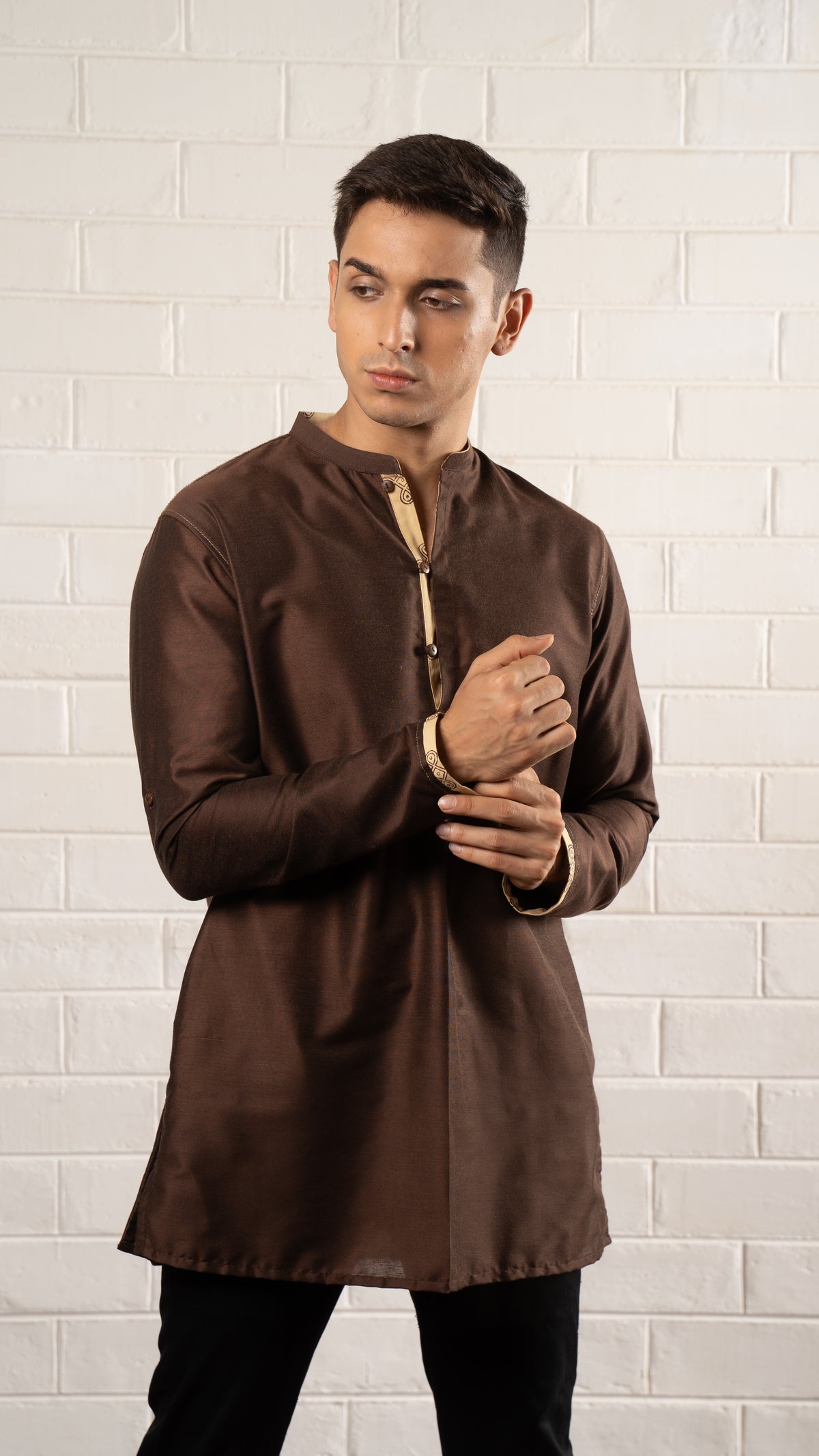 ALAGAR KURTA