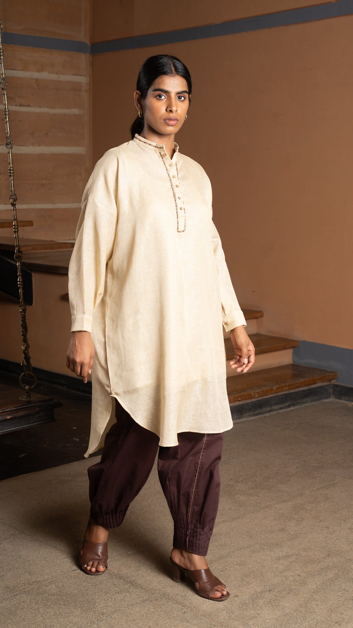 MOONGIL KURTA