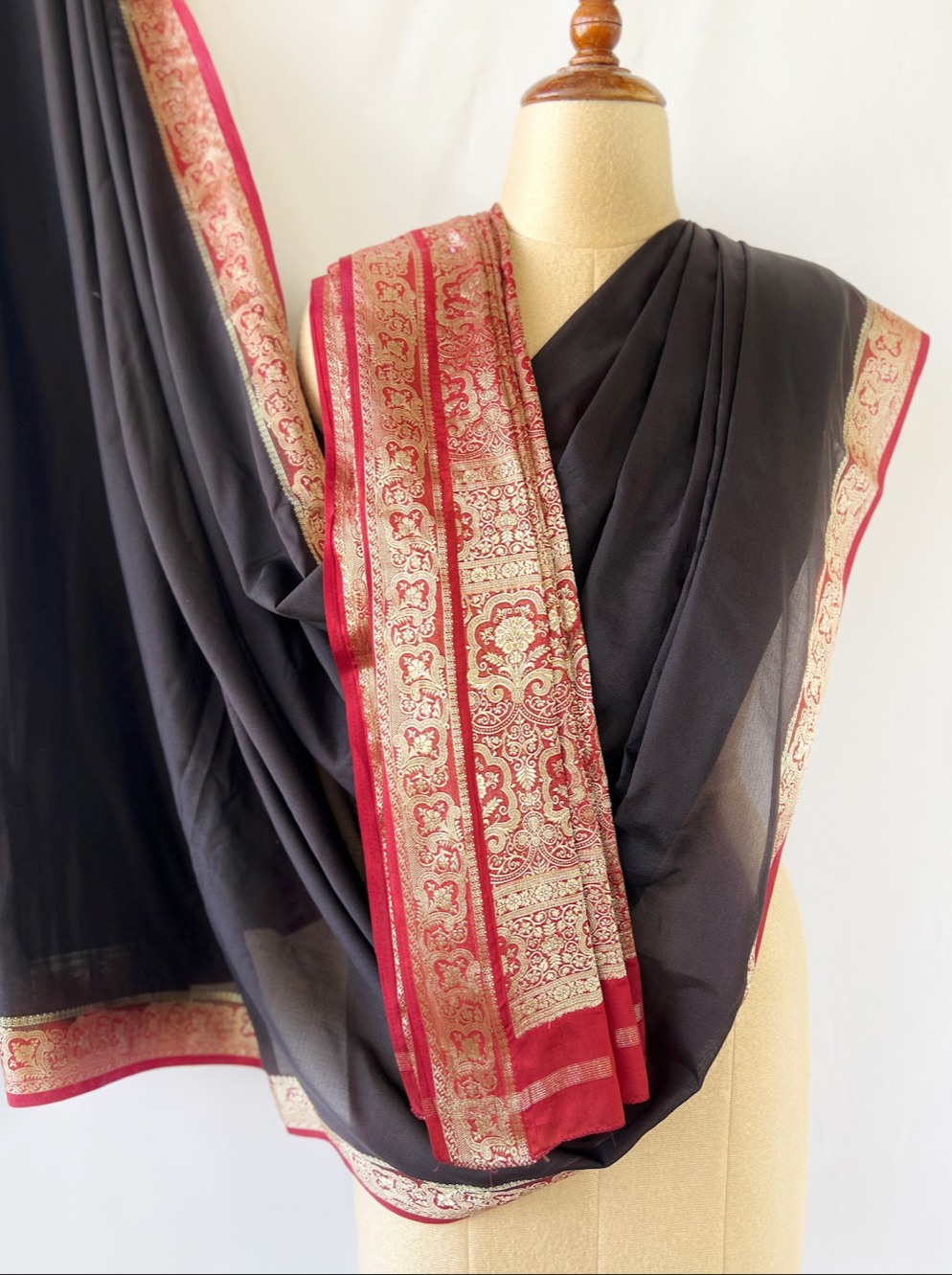 Black &amp; Red Lehenga- Kaftan Top Set