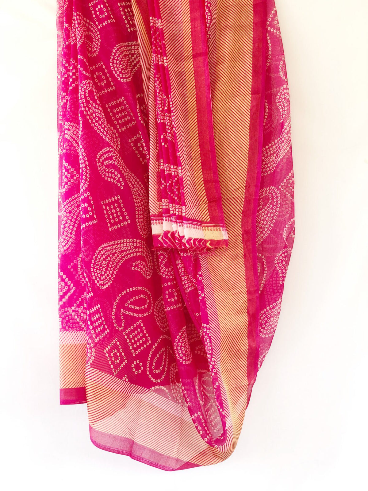 Pink Bandhani Kaftan