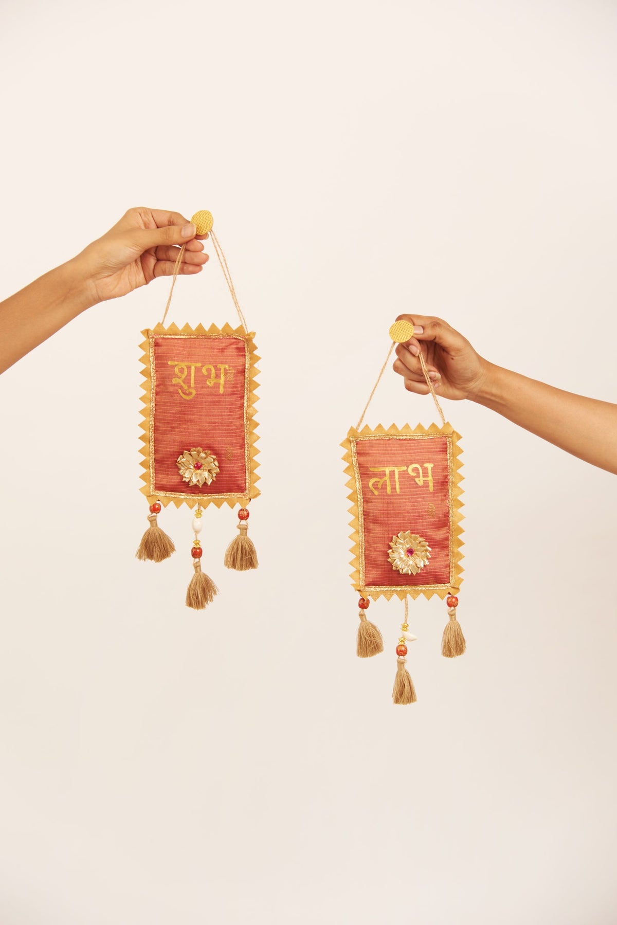 Shubh Labh Hanging