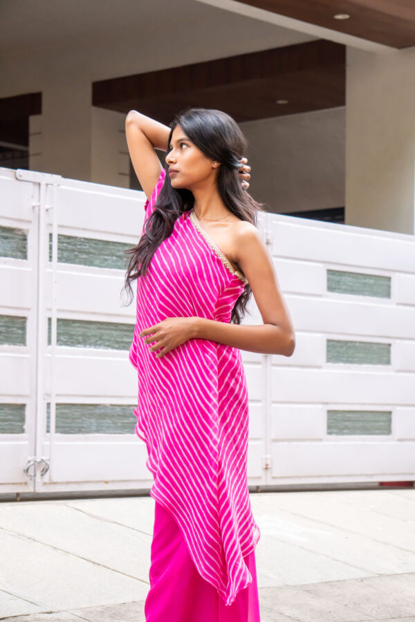 Pink leheriya asymmetric top with flared pant - Image 7