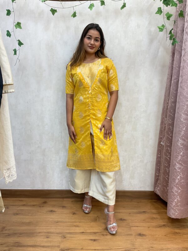 Banarasi front slit kurta ( yellow )