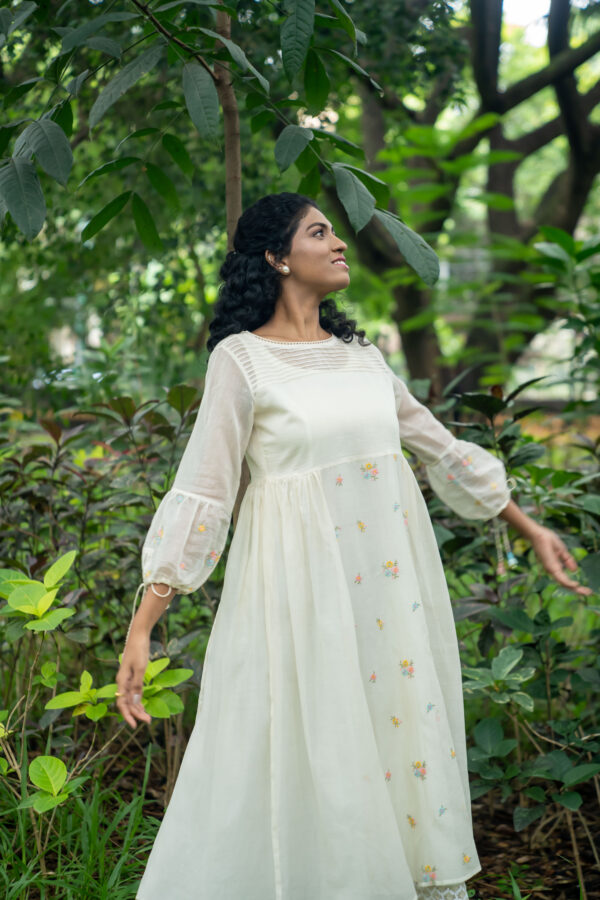 Noor layered dress - Image 3