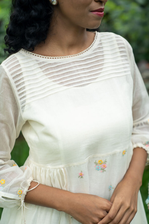 Noor layered dress - Image 5