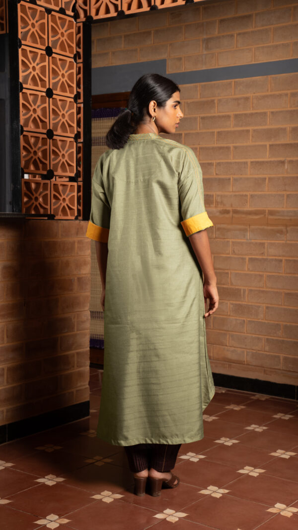 AHAANA KURTA  (olive) - Image 4