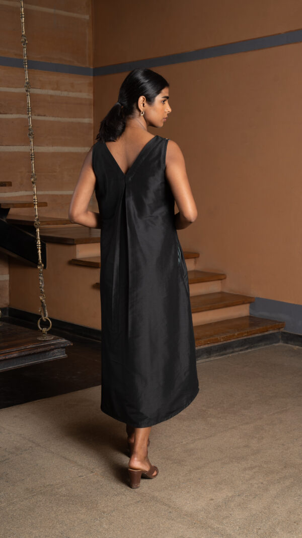 MALAR KURTA (black) - Image 3