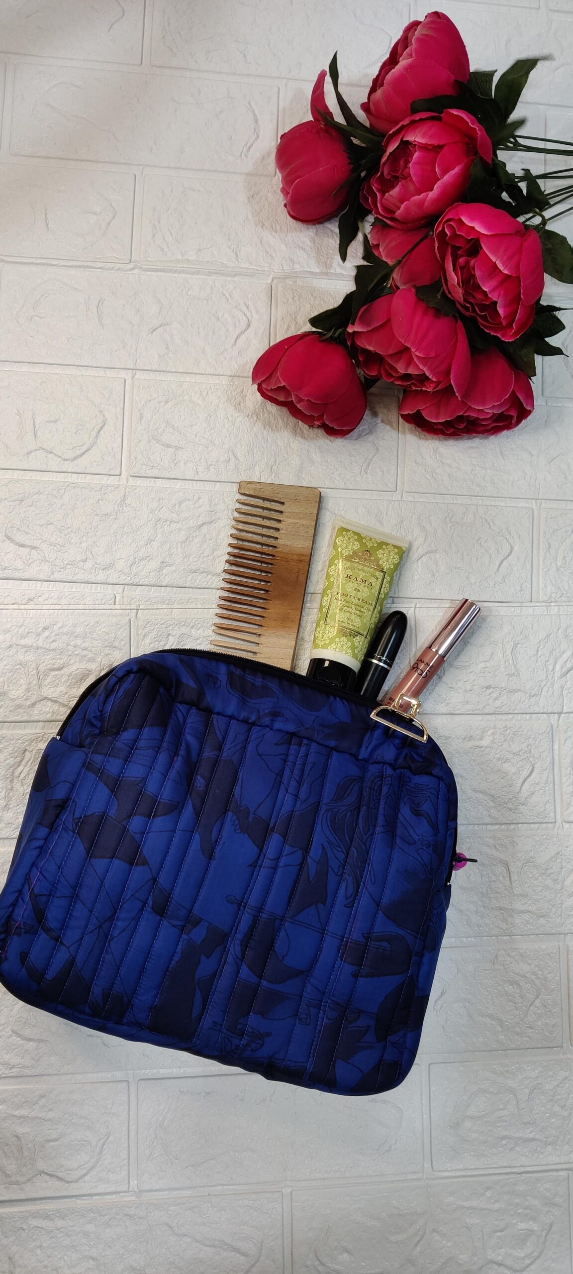 Make up pouch (big)