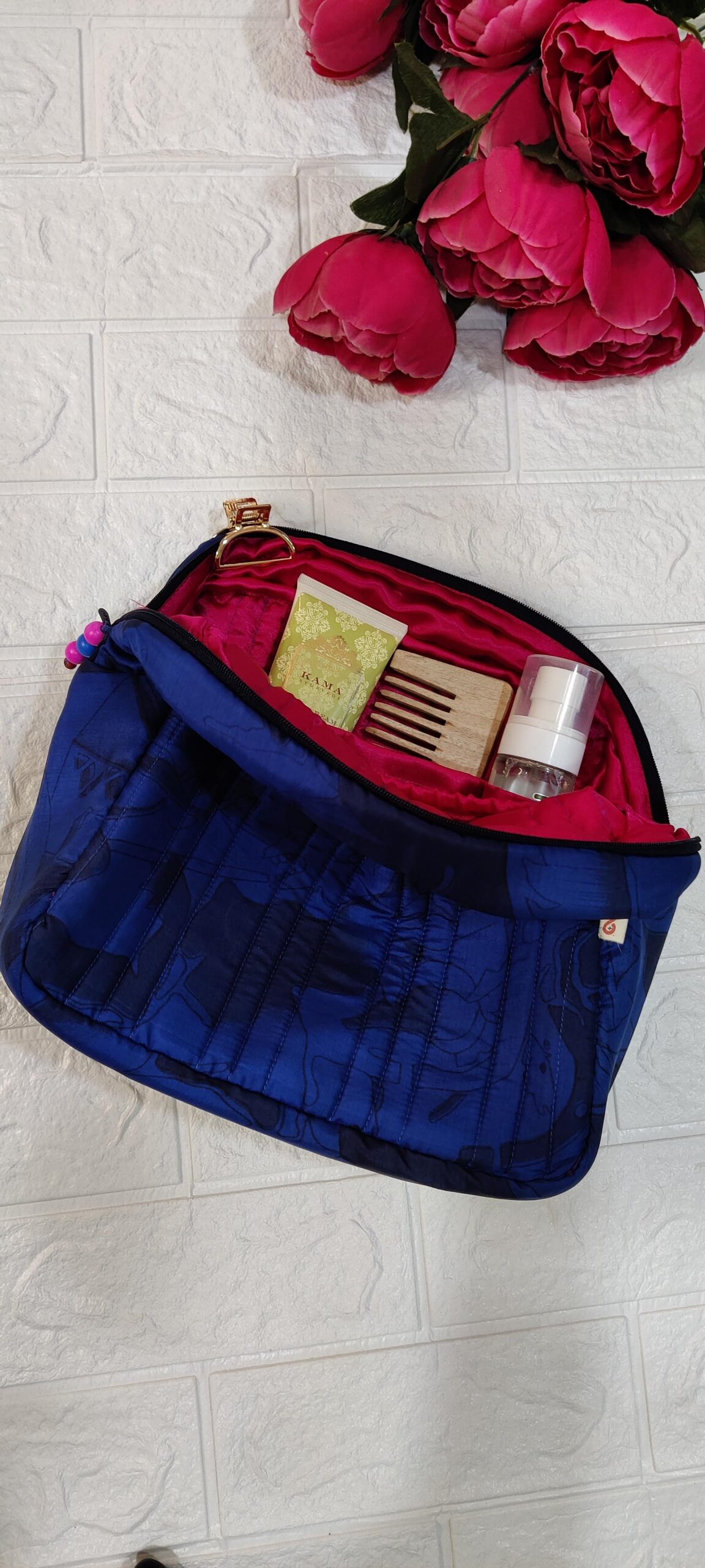 Make up pouch (big) - Image 2